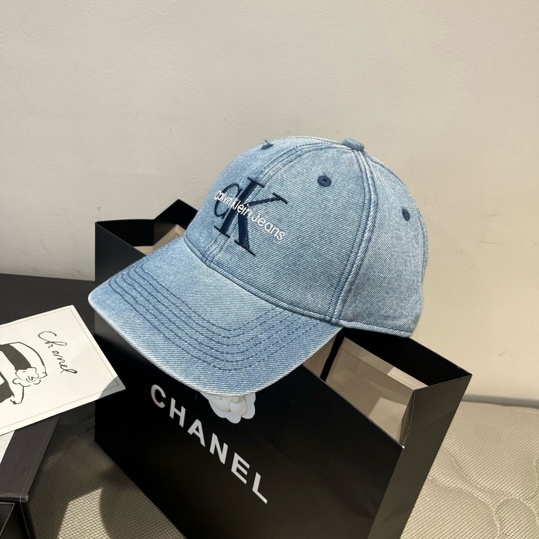 🆕

CK潮牌新款鸭舌帽，头围57cm