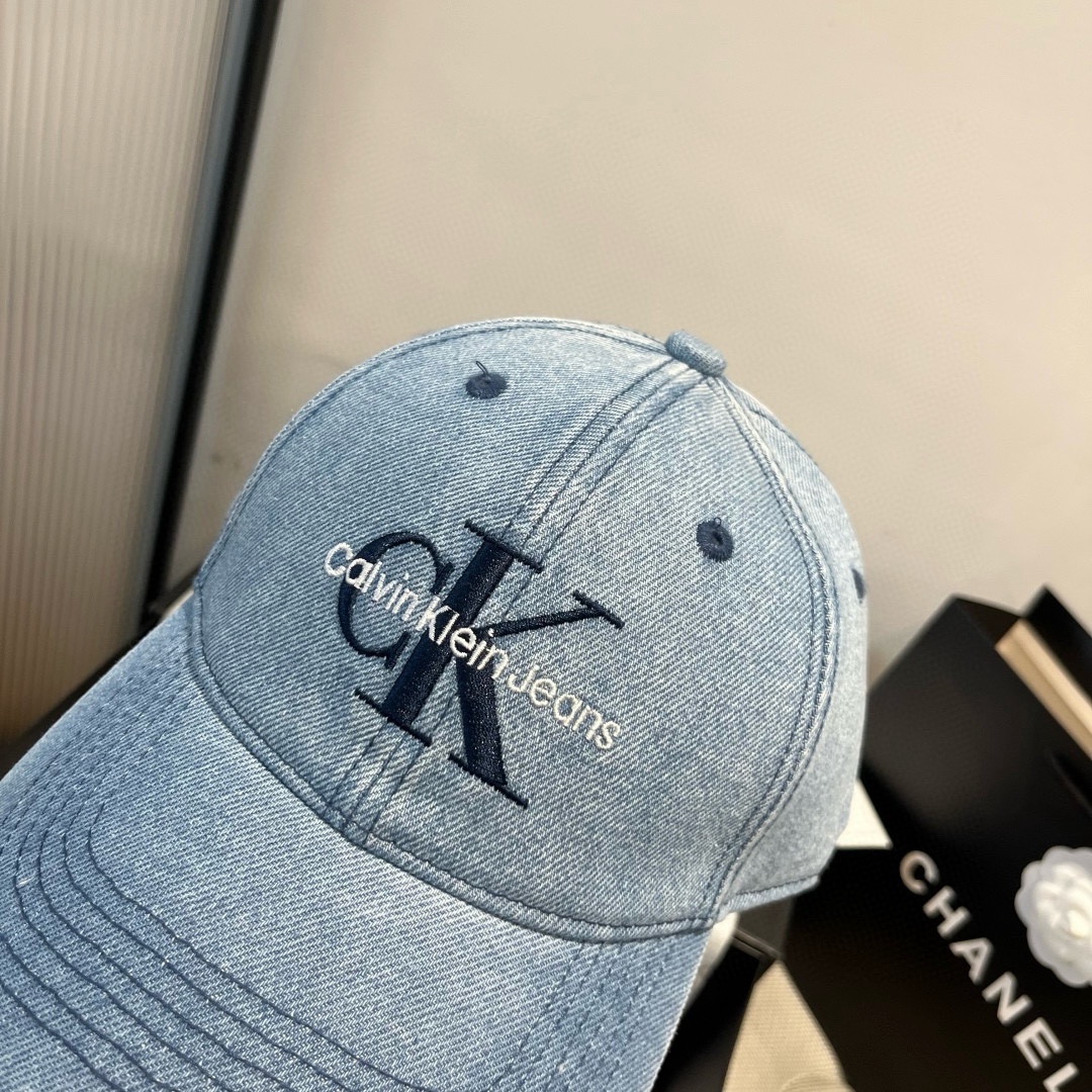 🆕

CK潮牌新款鸭舌帽，头围57cm