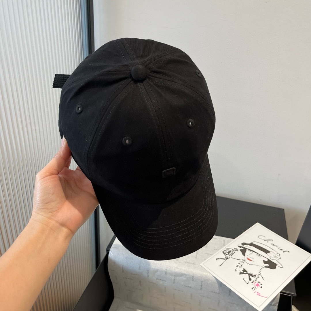 🆕

Acne Studios 笑脸棒球帽 男女同款 ！！
