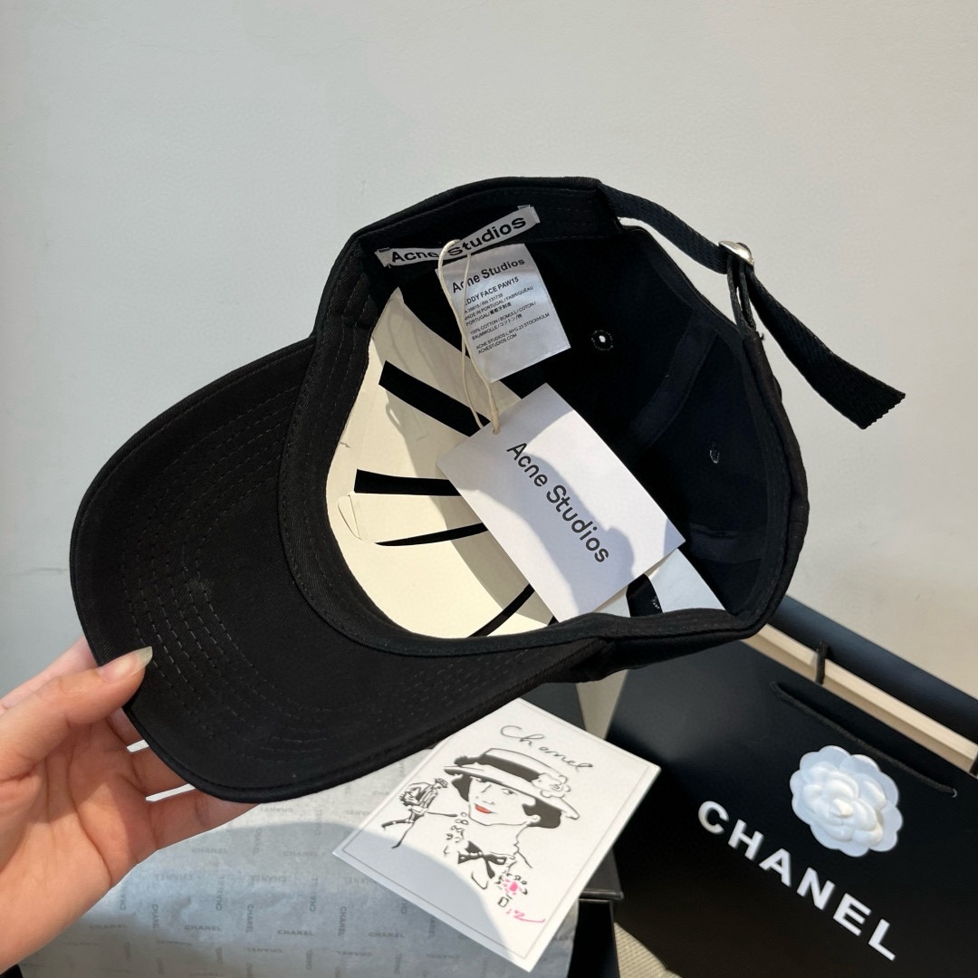 🆕

Acne Studios 笑脸棒球帽 男女同款 ！！
