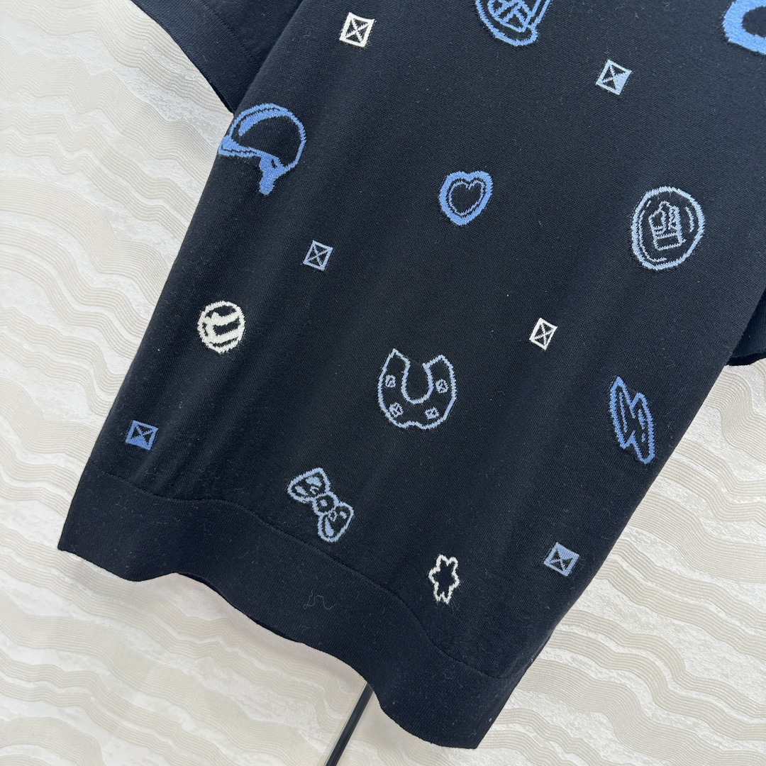 独家首发，原单品质❤️H高智感穿搭！早秋新品提花短袖上衣！18针进口100%羊毛纱线细腻柔软的手感无敌赞