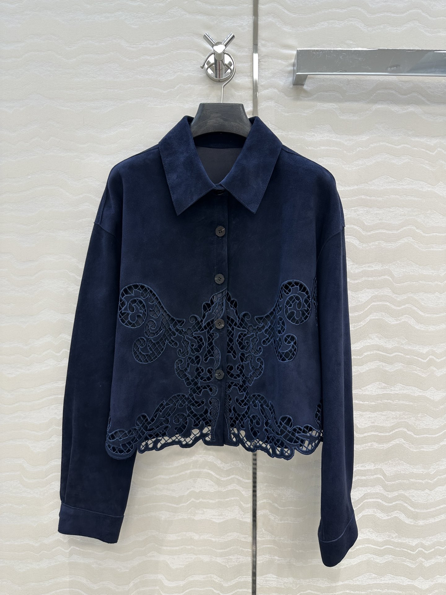 Elegant Embroidered Suede Lambskin Jacket, Stylish and Comfortable Outfit 2 i1751824702 9544 0