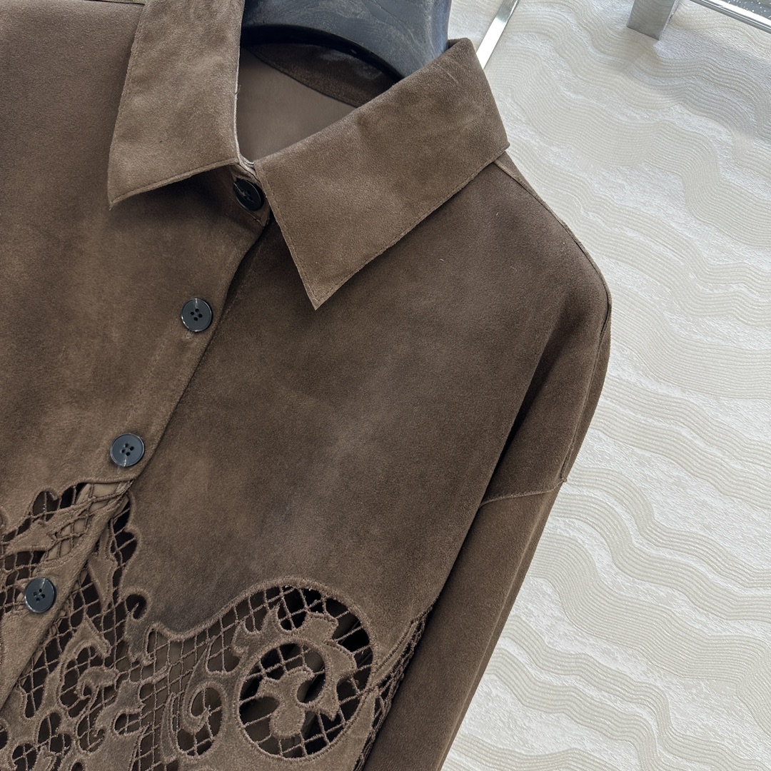 独家首发❤️品质控必入！ES蕾丝之王，重工艺定位瑞士机刺绣麂皮绒面羊皮衬衫外套❤️内面全闭绒工艺小羊皮！