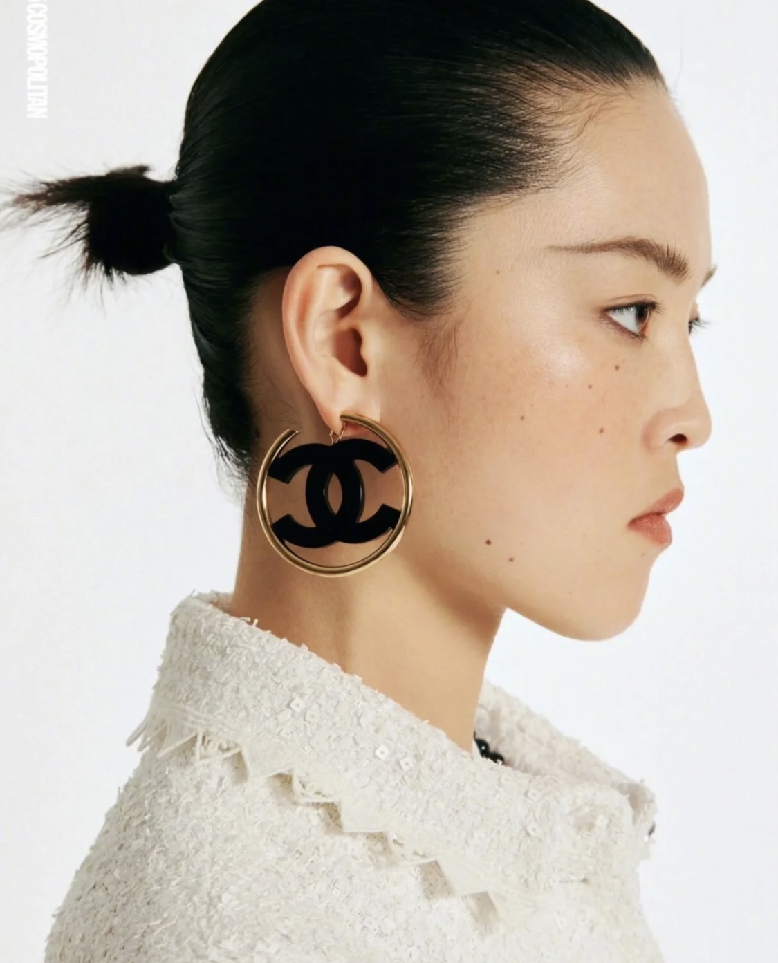  XN92 68 68
香奈儿Chanel小香风欧美夸张大圆圈形亚克力双C字母圆形耳环耳钉 黄铜材料 金