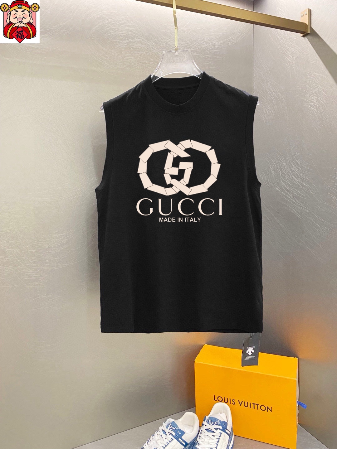 Gucci 品牌【GUCCI 古奇】2025夏季新品背心T袖 简约款式 任何人都可以轻松驾驶 进口定制丝光棉面料 手软舒适有型 吸汗透气