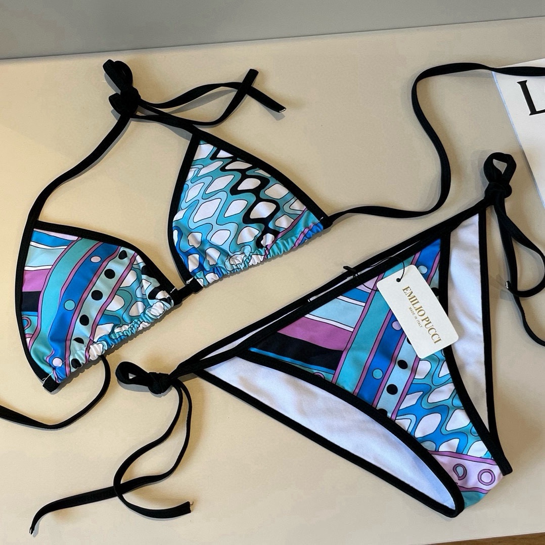 。
Puccl
专柜新款分体比基尼 😍🥰适合多种场景的游泳衣🏊‍♀️海边 游泳池 温泉 水上乐园 漂流都