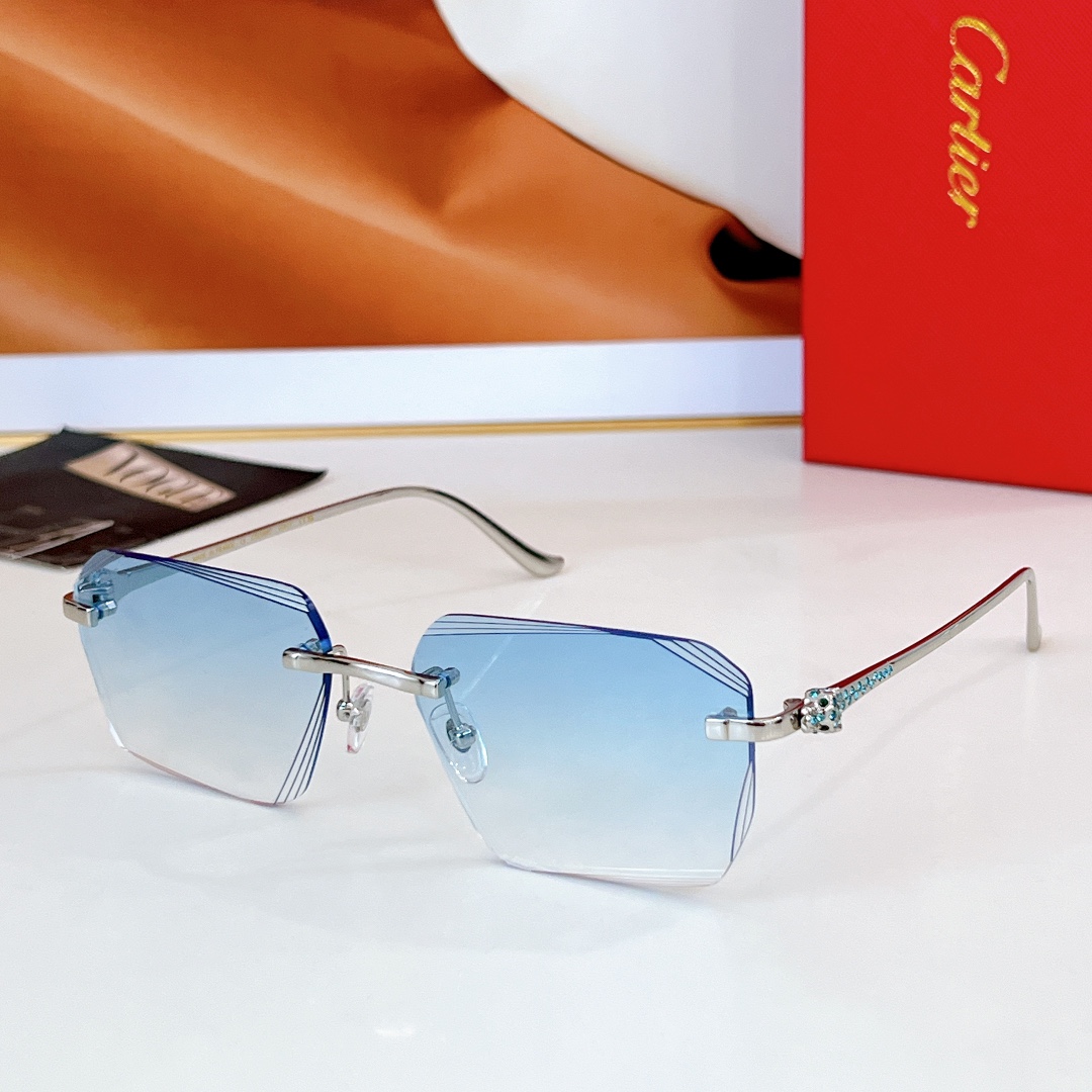 Cartier* 
MOD：CT01589O
Size：57口18 145
🔝🔝
变色➕30