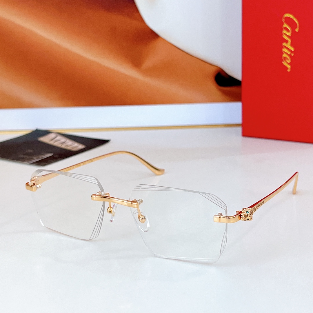 Cartier* 
MOD：CT01589O
Size：57口18 145
🔝🔝
变色➕30