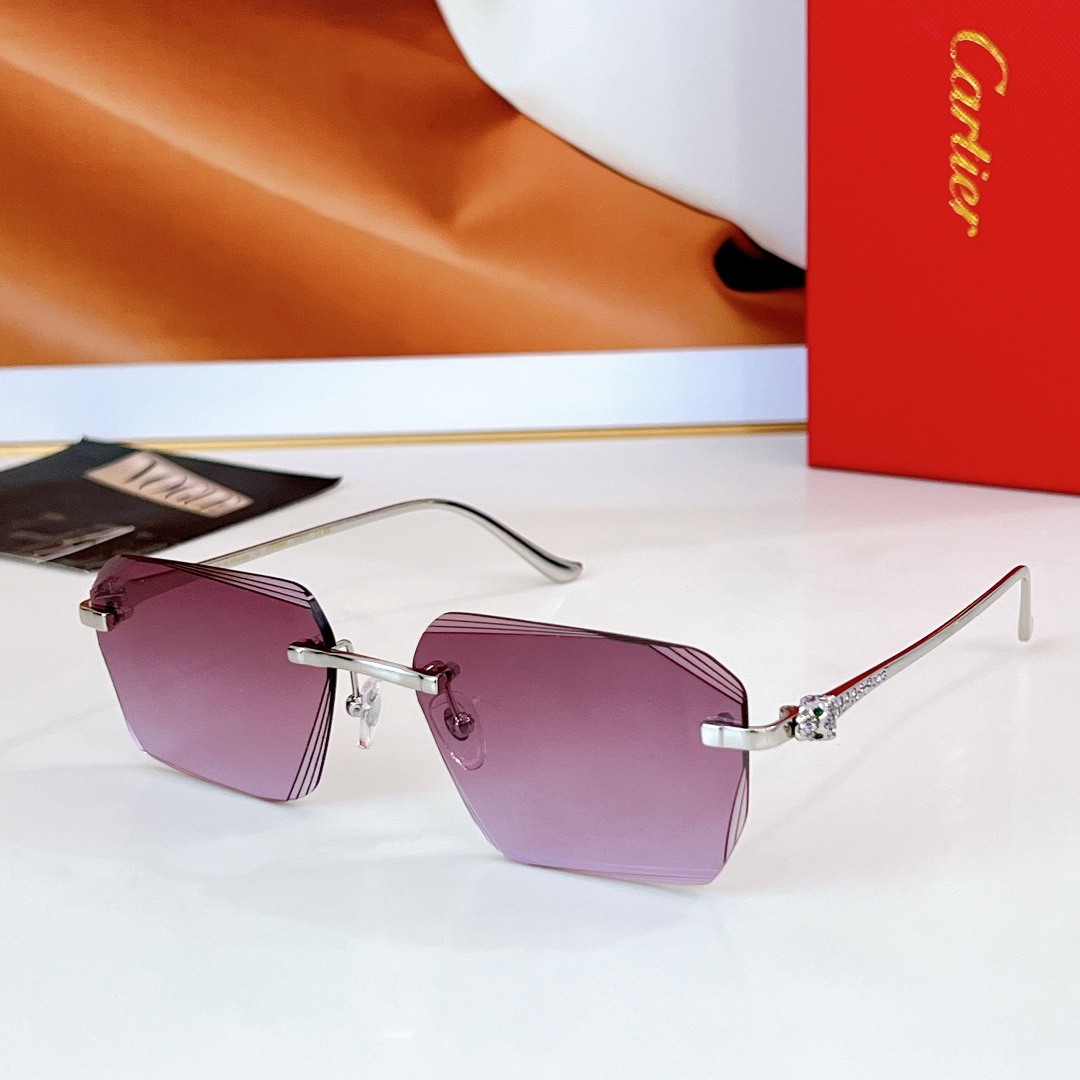 Cartier* 
MOD：CT01589O
Size：57口18 145
🔝🔝
变色➕30