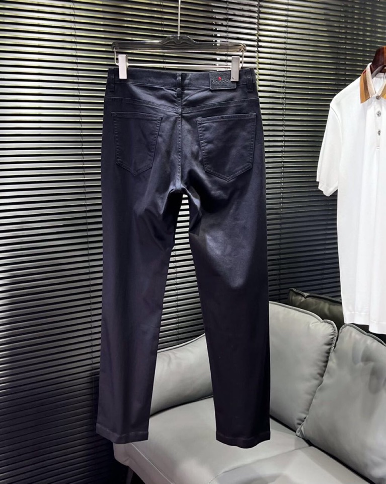 🔥Kiton 【奇顿】2025ss 春夏新品男士经典棉质 直筒版型牛仔裤休闲裤， 高奢内敛低调，轻松驾驭