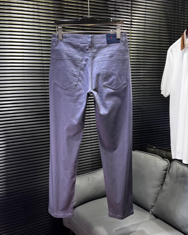 🔥Kiton 【奇顿】2025ss 春夏新品男士经典棉质 直筒版型牛仔裤休闲裤， 高奢内敛低调，轻松驾驭