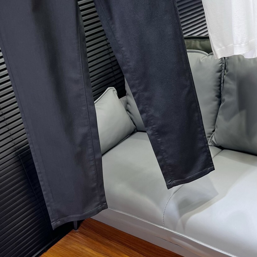 🔥Loro Piana 诺悠翩雅 lP。 1995ss 春夏新品\nQuarona 男士棉质五袋长裤休闲
