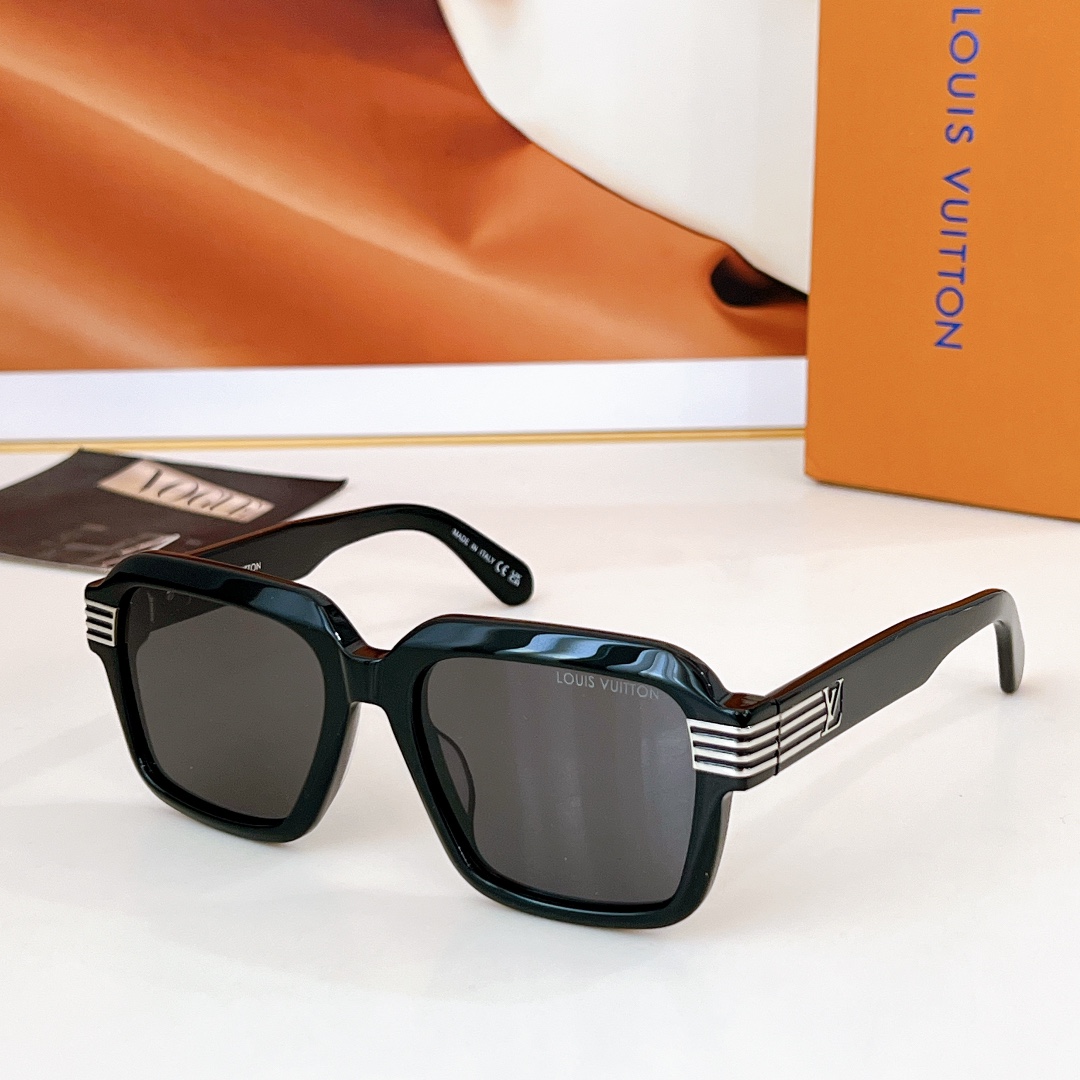  LOUIS VUITTO*
TOP QUALITY
MODEL：Z2732U Z2739U Z2740
