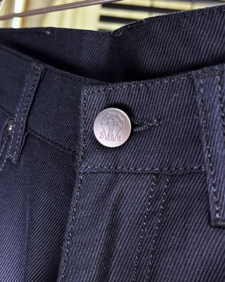 🔥Brunello Cucinelli BC 2025ss 春夏新品\n男士直筒休闲时尚牛仔裤休闲裤， 