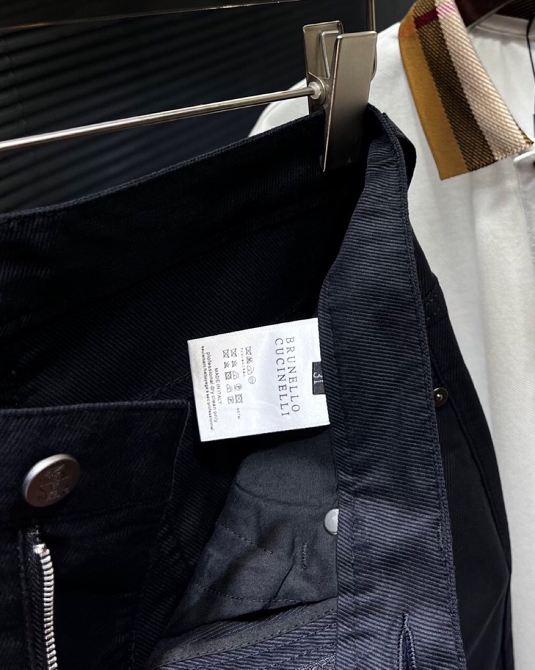 🔥Brunello Cucinelli BC 2025ss 春夏新品\n男士直筒休闲时尚牛仔裤休闲裤， 