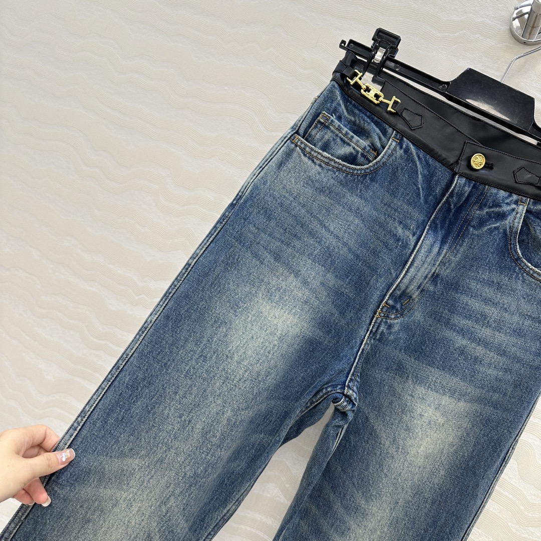 独家首发❤️原单品质❤️CE神裤再现✌️100%进口牛皮拼接设计牛仔裤！凯旋门金属吊坠设计小心思。定制洗