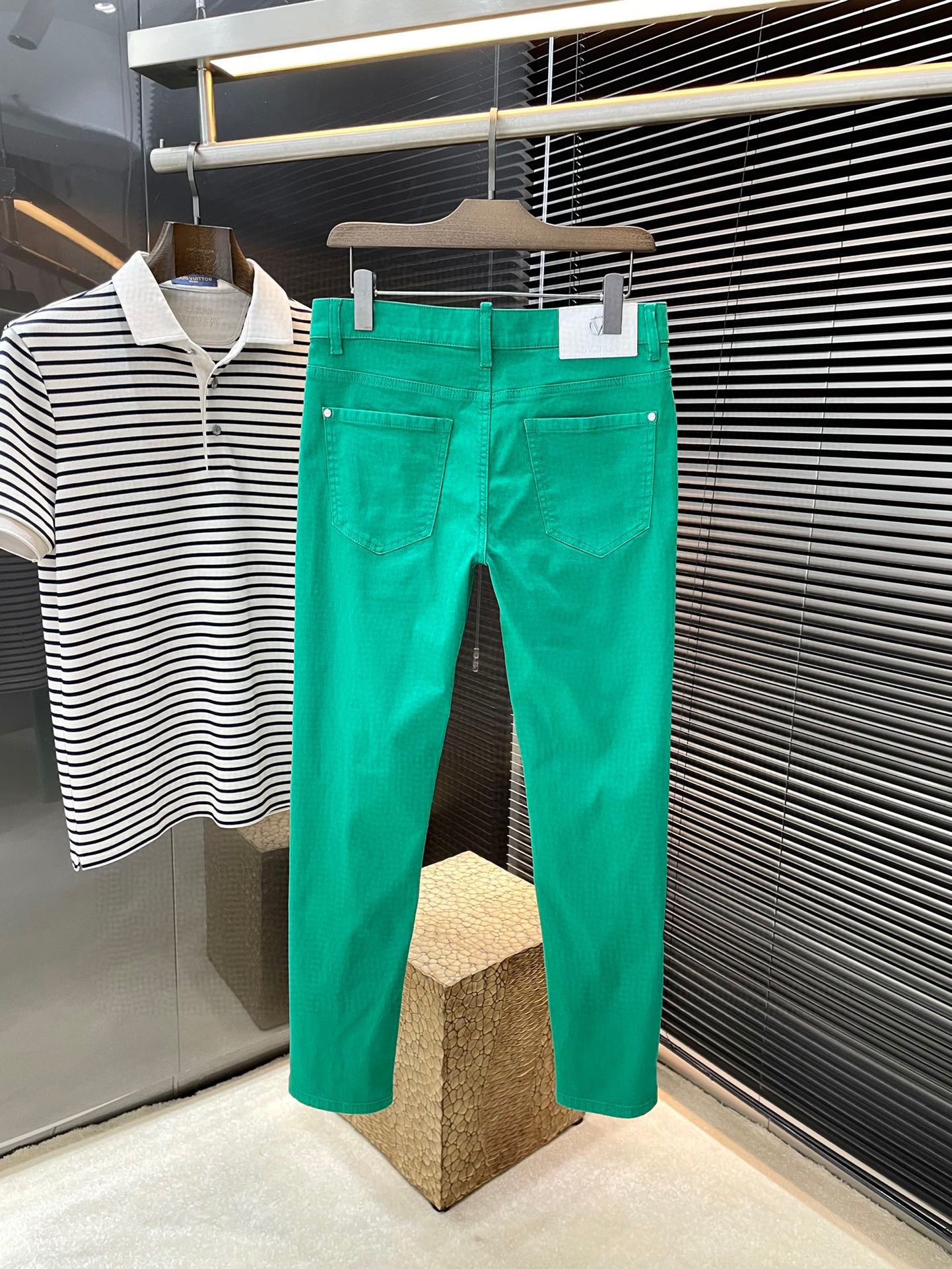VLTN Italian High-Class Cowboy Jeans: Summer 2025 Fashion with Comfort and Style - 图片 9