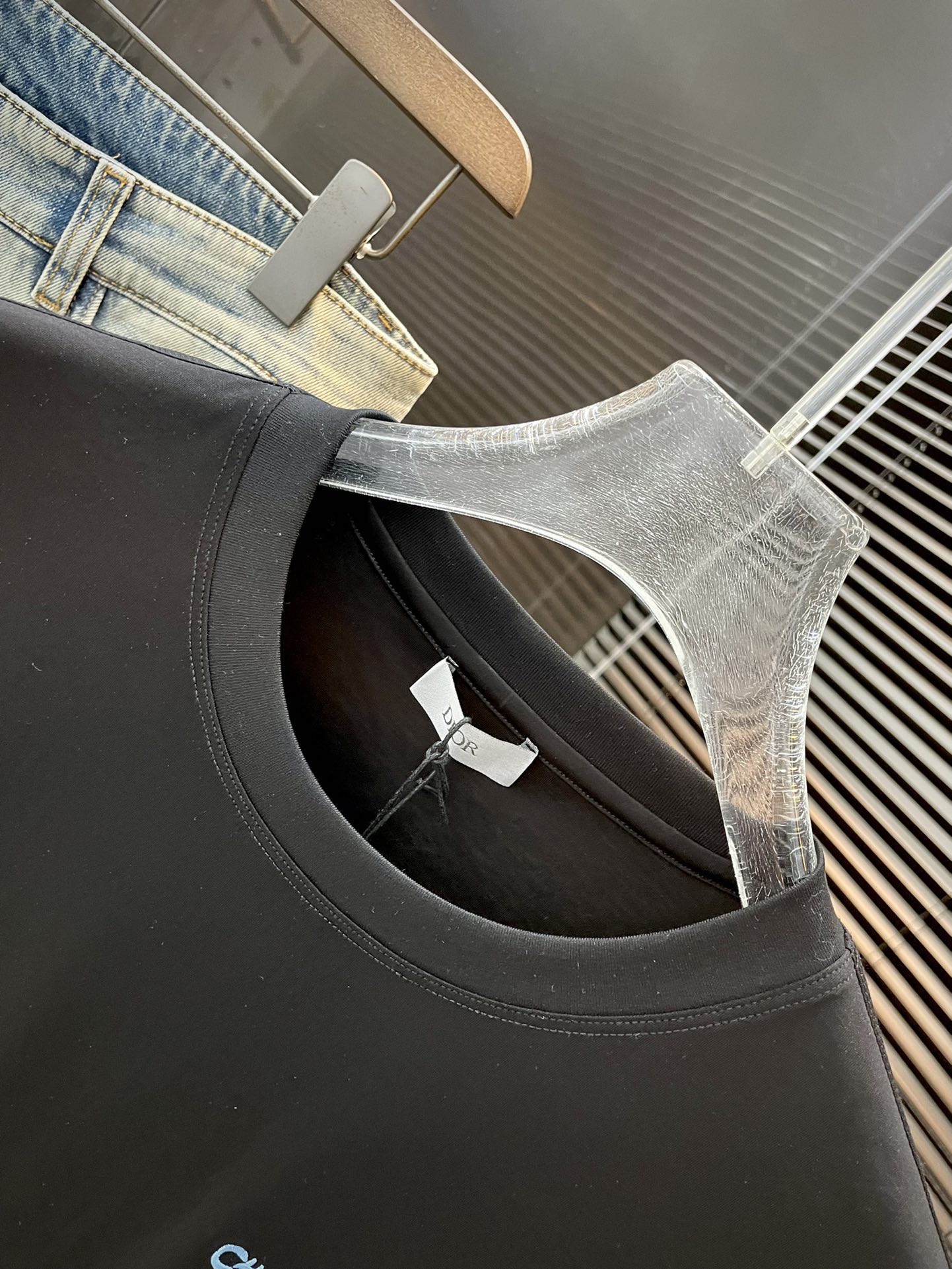  ♠️ Dior-（迪奥）系列 VIP高级定制 2025新款短袖  百搭款式 任何人都可以轻松驾驭 面料