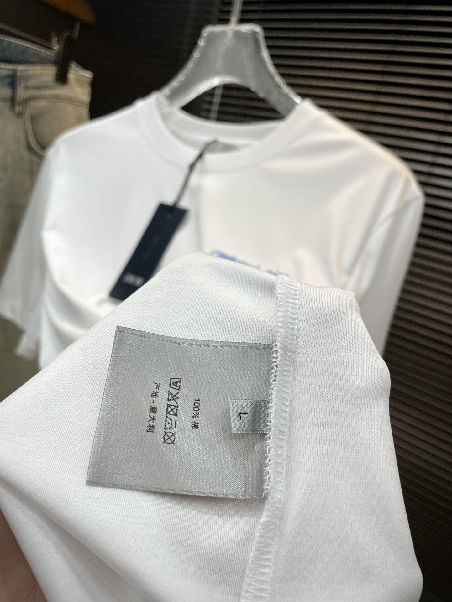  ♠️ Dior-（迪奥）系列 VIP高级定制 2025新款短袖  百搭款式 任何人都可以轻松驾驭 面料