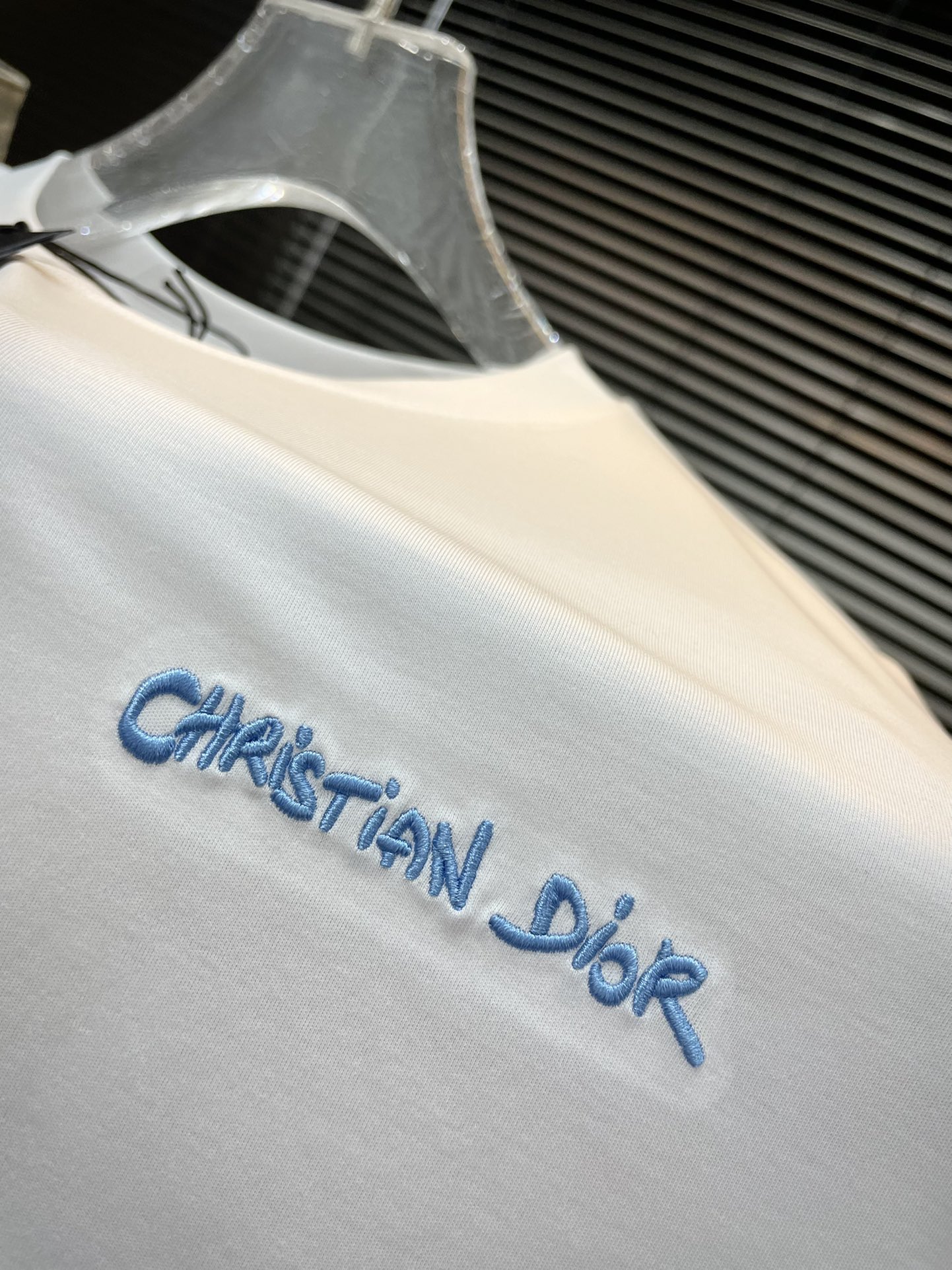  ♠️ Dior-（迪奥）系列 VIP高级定制 2025新款短袖  百搭款式 任何人都可以轻松驾驭 面料