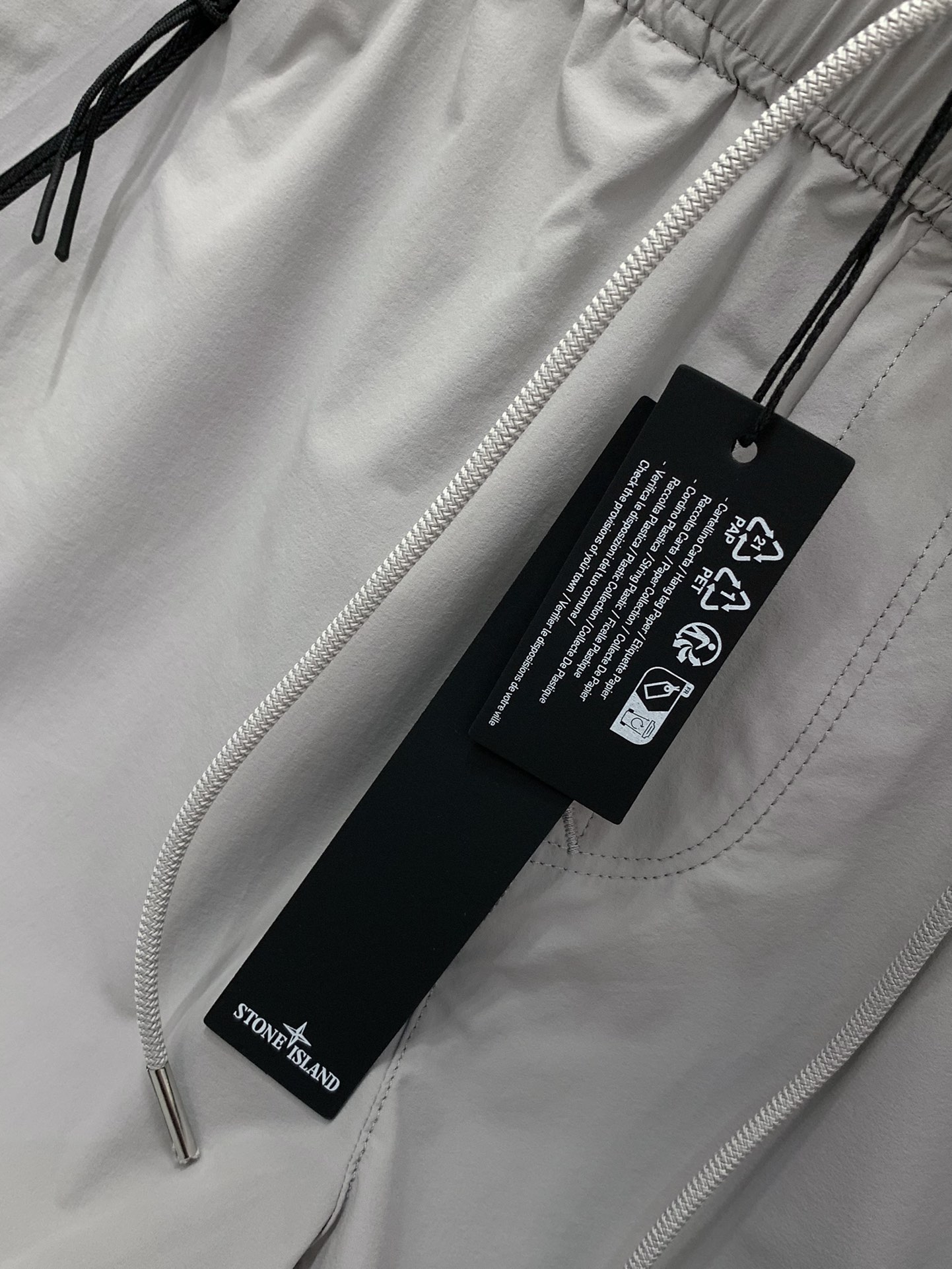 Rock Island Fashion Series: Unique Design Skinning Leisure Shorts with Japanese Fabric. - 图片 6