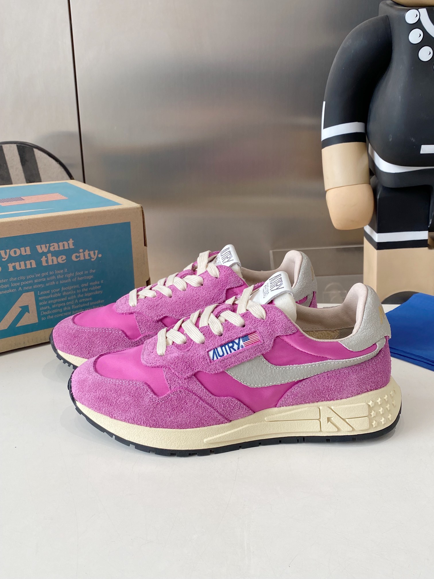 Factory Shoes: Retro Korean-American Style Sneakers for Men and Women - 图片 3
