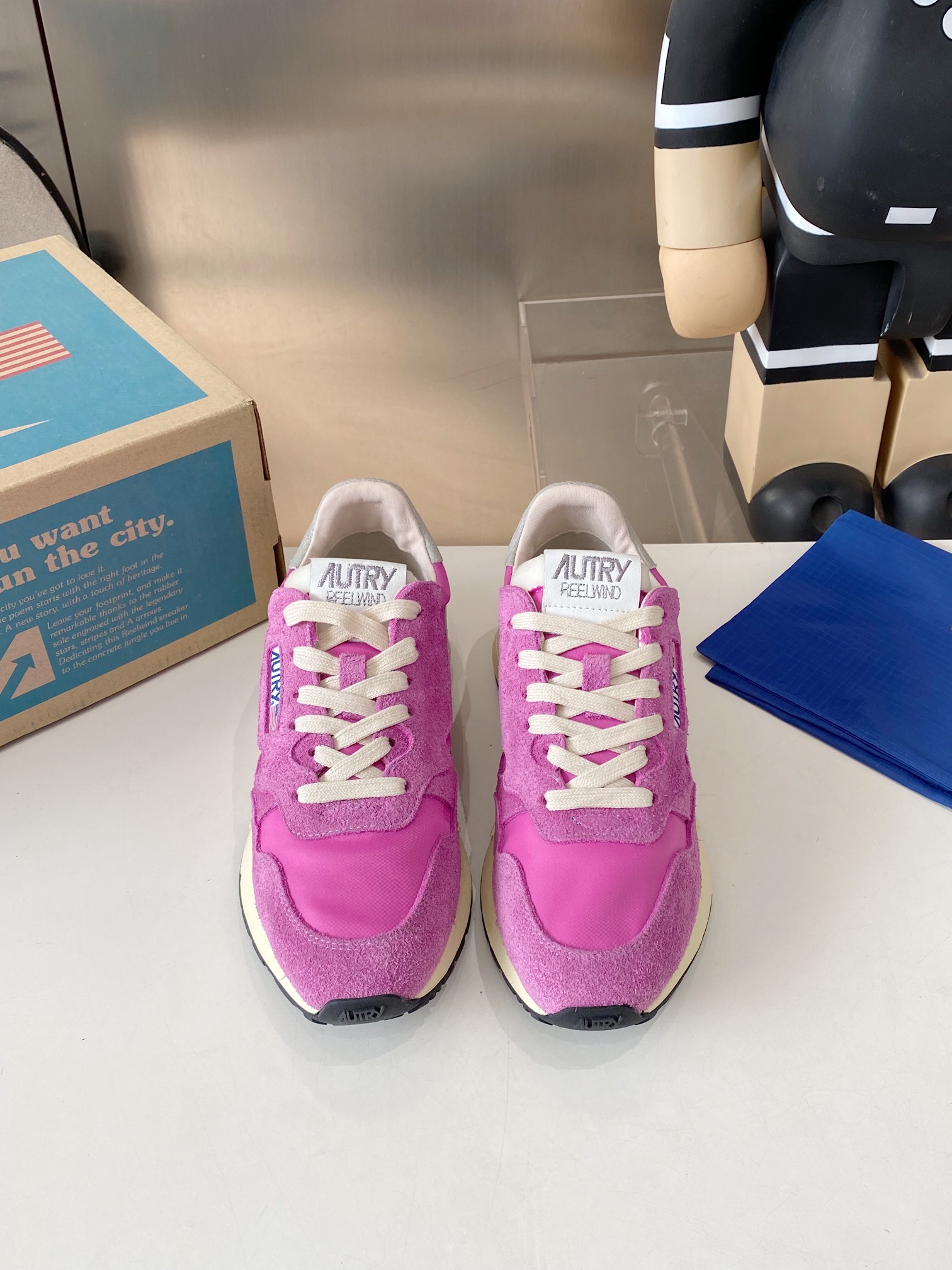 Factory Shoes: Retro Korean-American Style Sneakers for Men and Women - 图片 9
