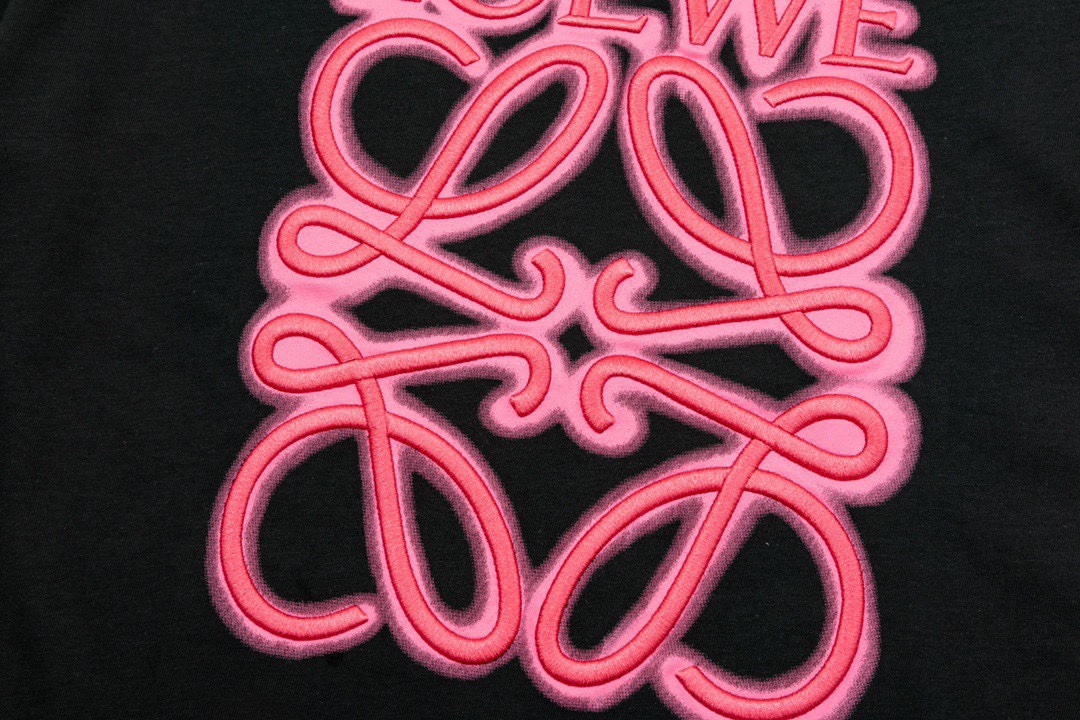 罗意威/Loewe 夏季新品 霓虹刺绣荧光粉圆领短袖T恤