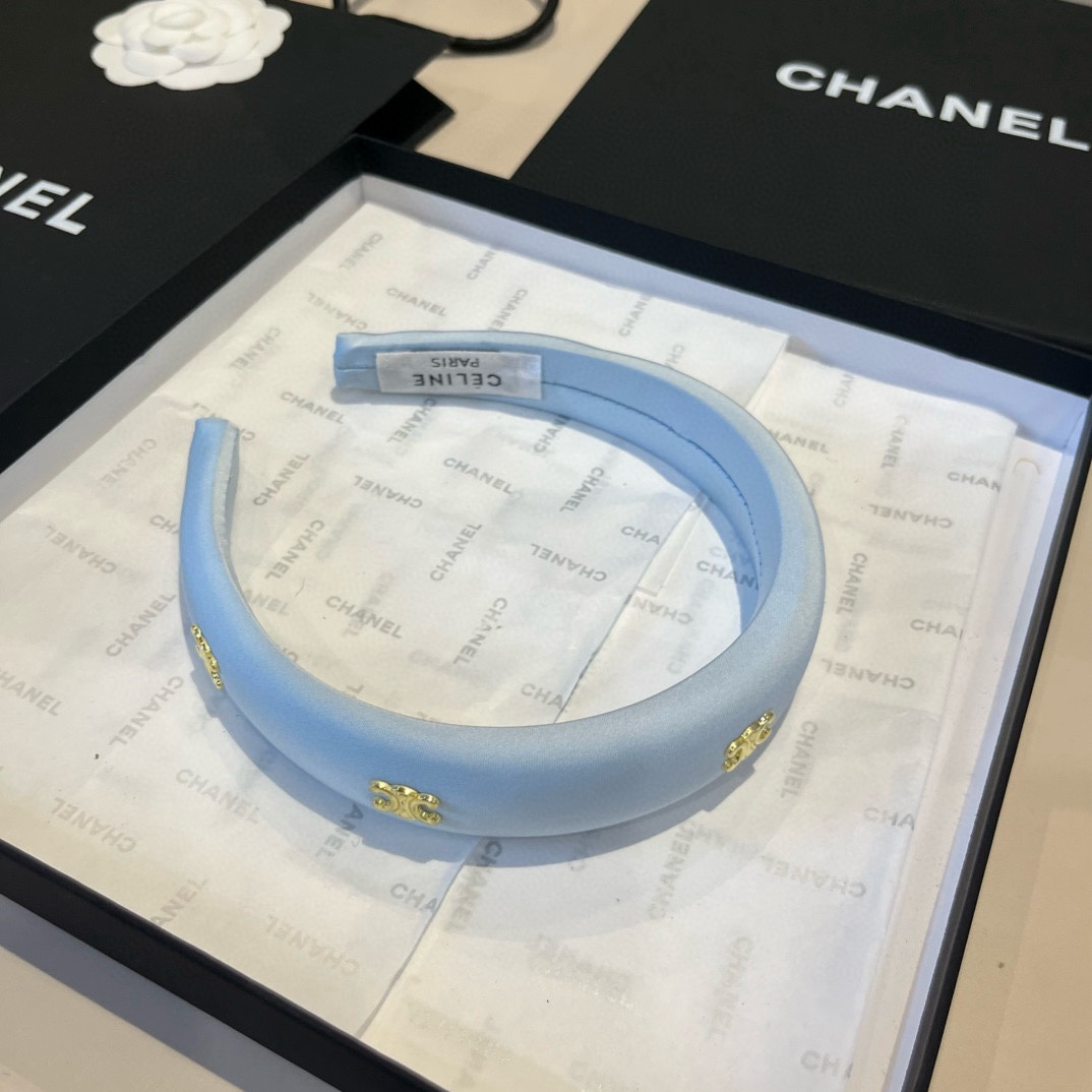 🆕

Celine赛琳新款发箍