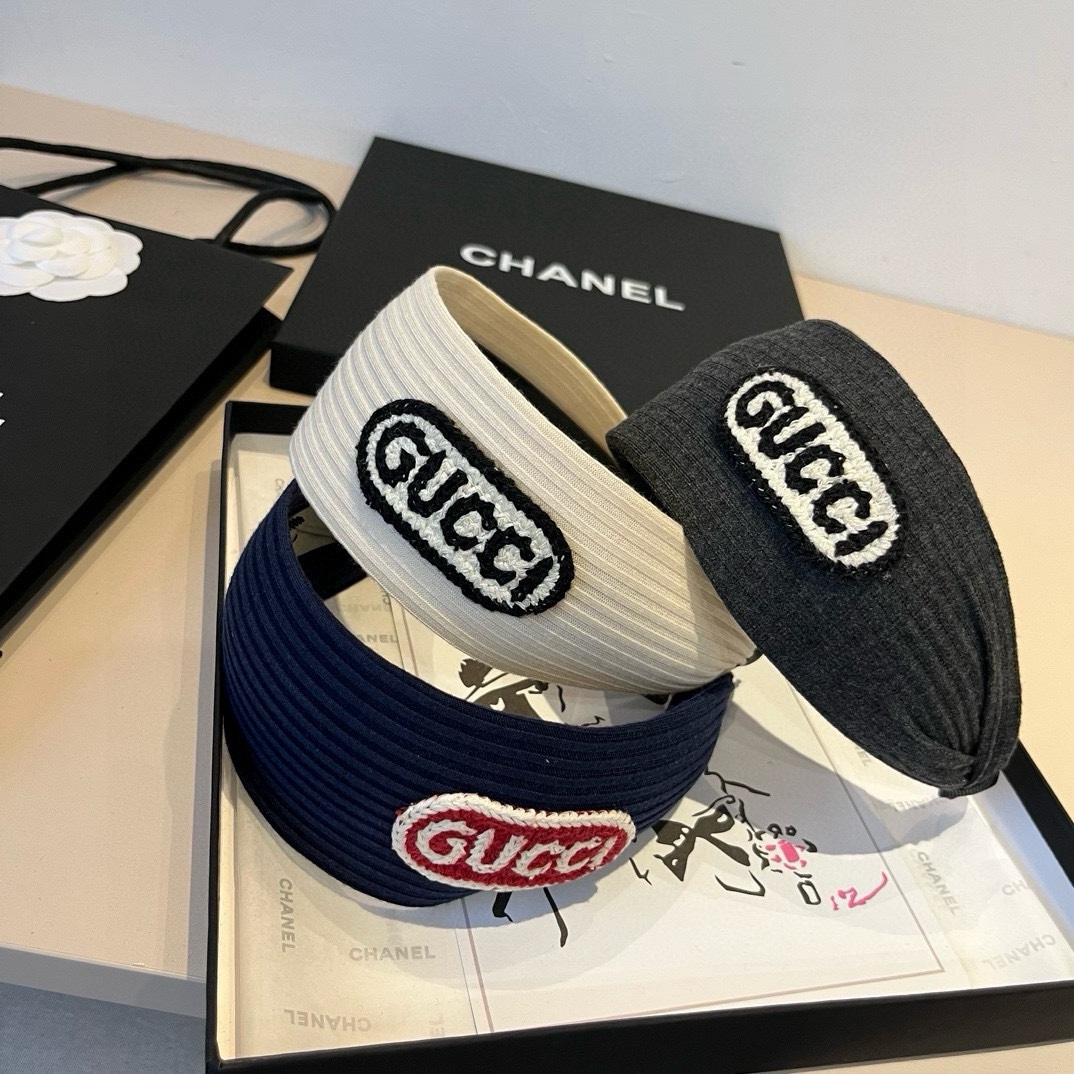 🆕

Gucci古奇新款宽版发箍