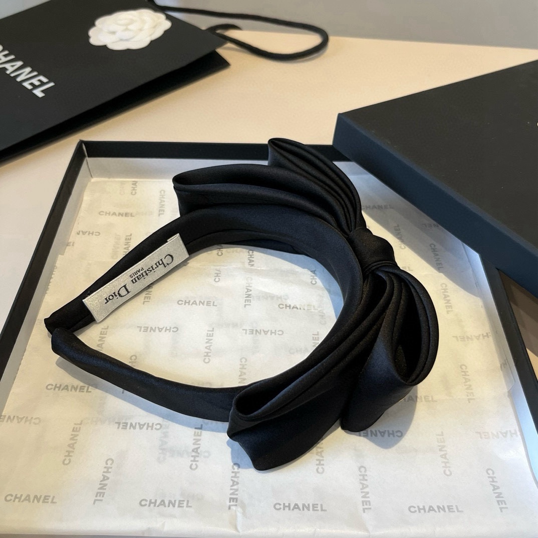 🆕

Dior迪奥新款发箍