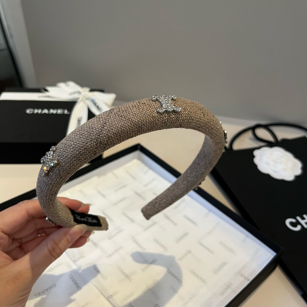 🆕

Celine赛琳新款发箍
