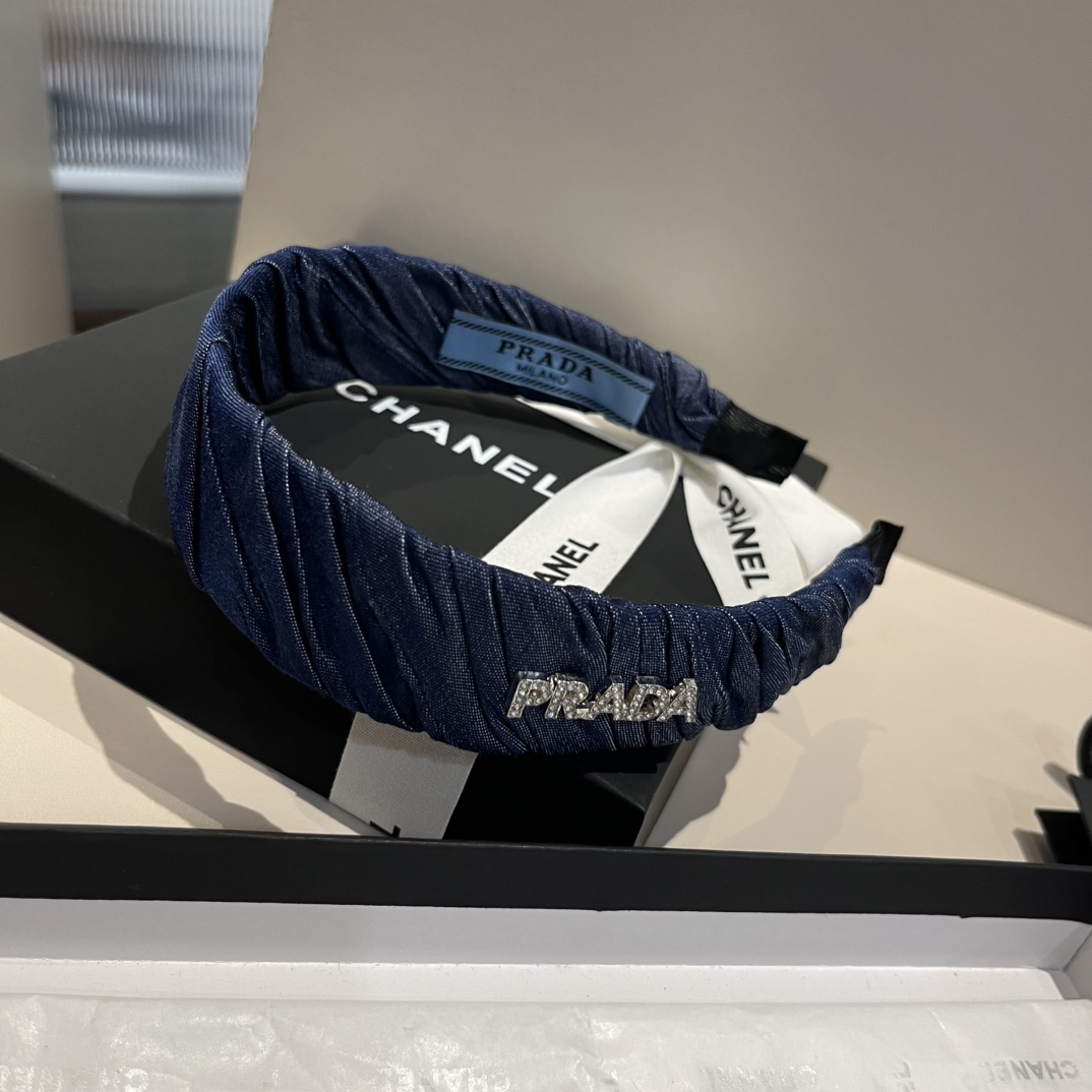 🆕

PRADA普拉达发箍
