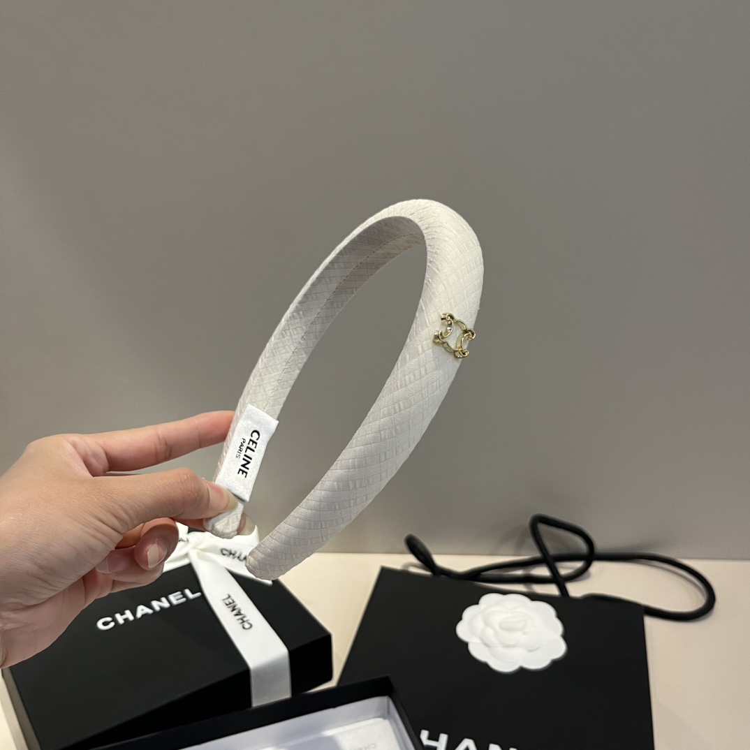 🆕


Celine赛琳发箍