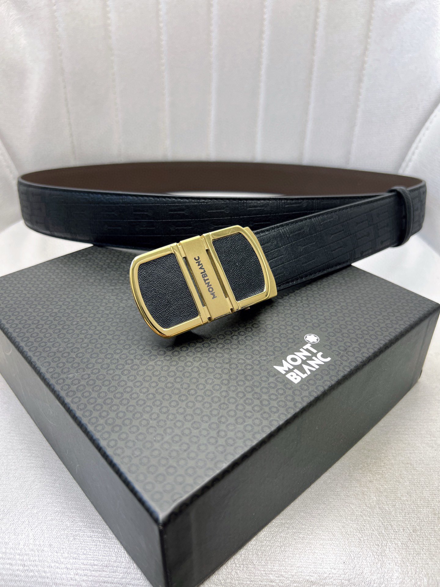 Italian Imported Cattle Belt with Automatic One-Headed Oxen-Skin Stripes - 图片 2
