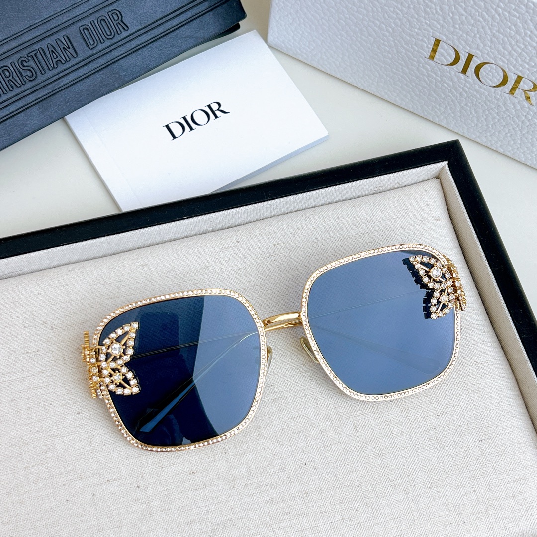 。DIOR S1U J0A0 
SIZE：59-17-135
【梦幻S1U】 zP开模 官网同步💍
施华