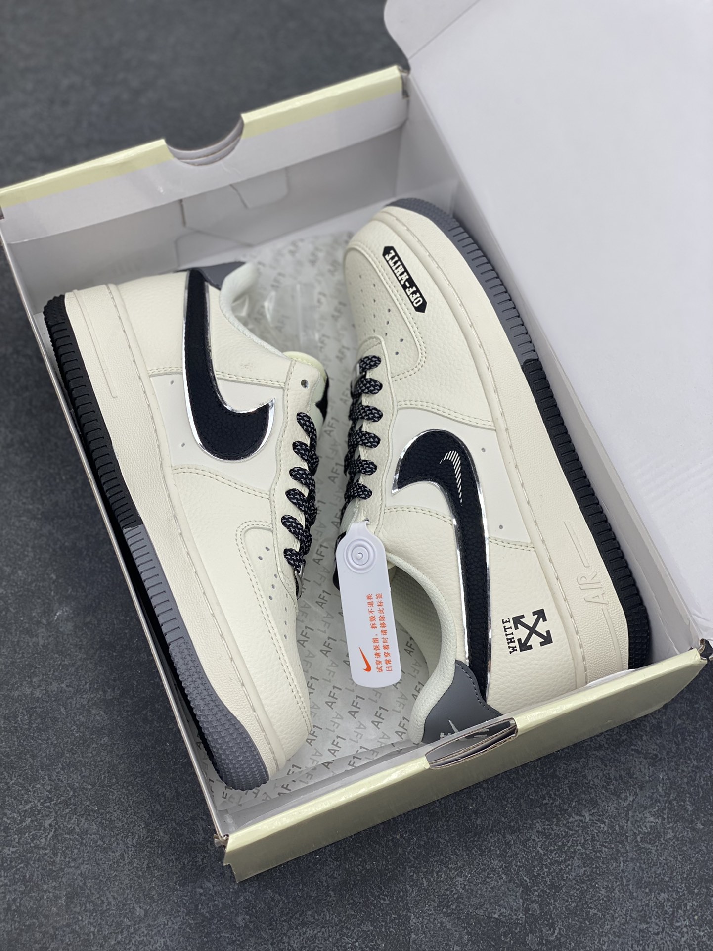 图片[9]-Nike Air Force 1 \’07 Low “OFF-WHITE联名——灰黑双色米黑”空军一号 低帮 运动鞋 休闲鞋 折边针车 工艺难度大 原楦头原纸板 原装鞋盒 定制五金配件 内置全掌气垫 原厂鞋底 货号：QW5836-005 尺码：36 36.5 37.5 38 38.5 39 40 40.5 41 42 42.5 43 44 44.5 45-选品中心