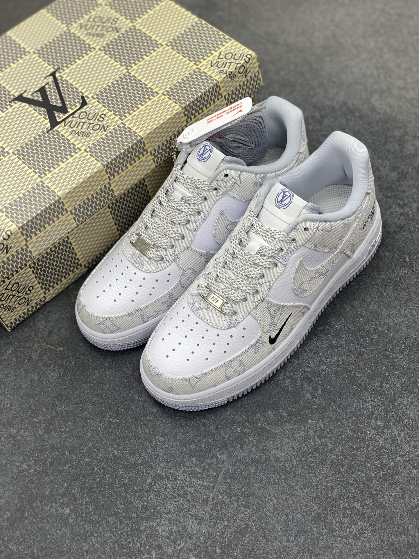图片[8]-NIke Air Force 1 \’07 Low LV联名-灰牛仔 空军一号低帮 运动鞋 休闲鞋 折边针车 工艺难度大 原楦头原纸板 原装鞋盒 原厂鞋底 超高清洁度 细节完美 货号：SC0601-552 尺码：36 36.5 37.5 38 38.5 39 40 40.5 41 42 42.5 43 44 44.5 45-选品中心