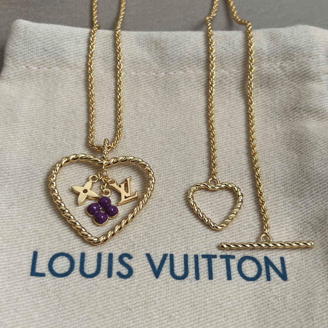 【】原单货 LV 项链🔹🔹Louis Vuitton 路易威登 🔹专柜一致材质 火爆款出货 设计独特 复