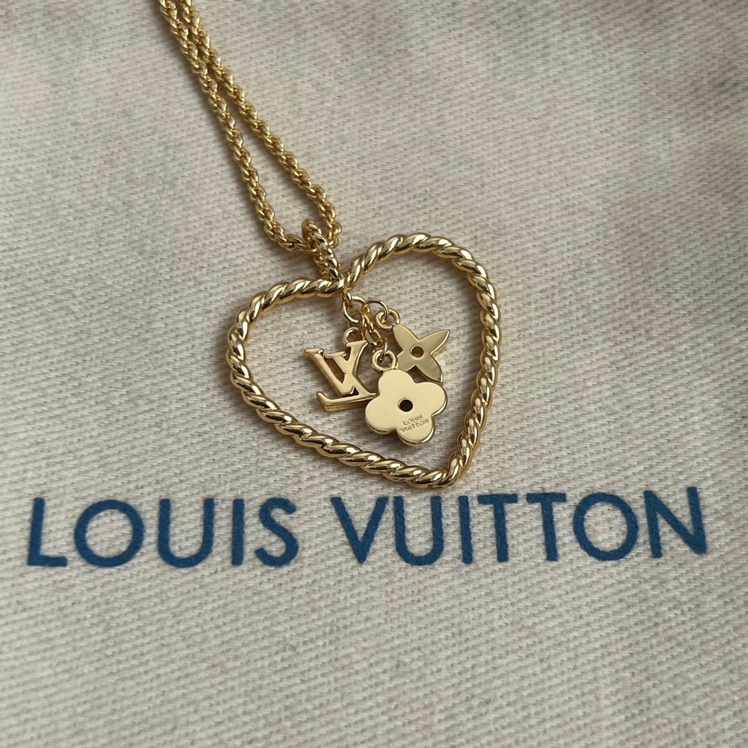 【】原单货 LV 项链🔹🔹Louis Vuitton 路易威登 🔹专柜一致材质 火爆款出货 设计独特 复