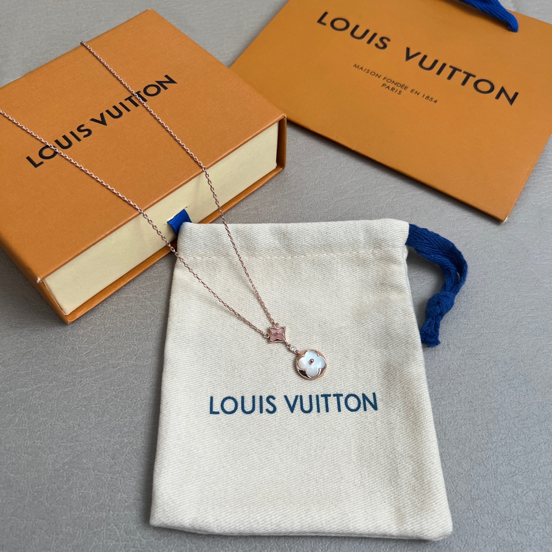 【】原单货 LV 项链🔹🔹Louis Vuitton 路易威登 🔹专柜一致材质 火爆款出货 设计独特 复