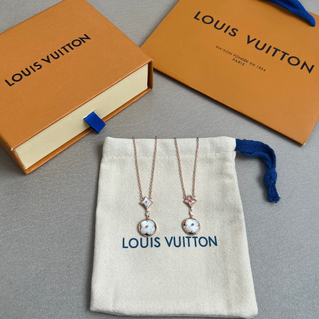 【】原单货 LV 项链🔹🔹Louis Vuitton 路易威登 🔹专柜一致材质 火爆款出货 设计独特 复