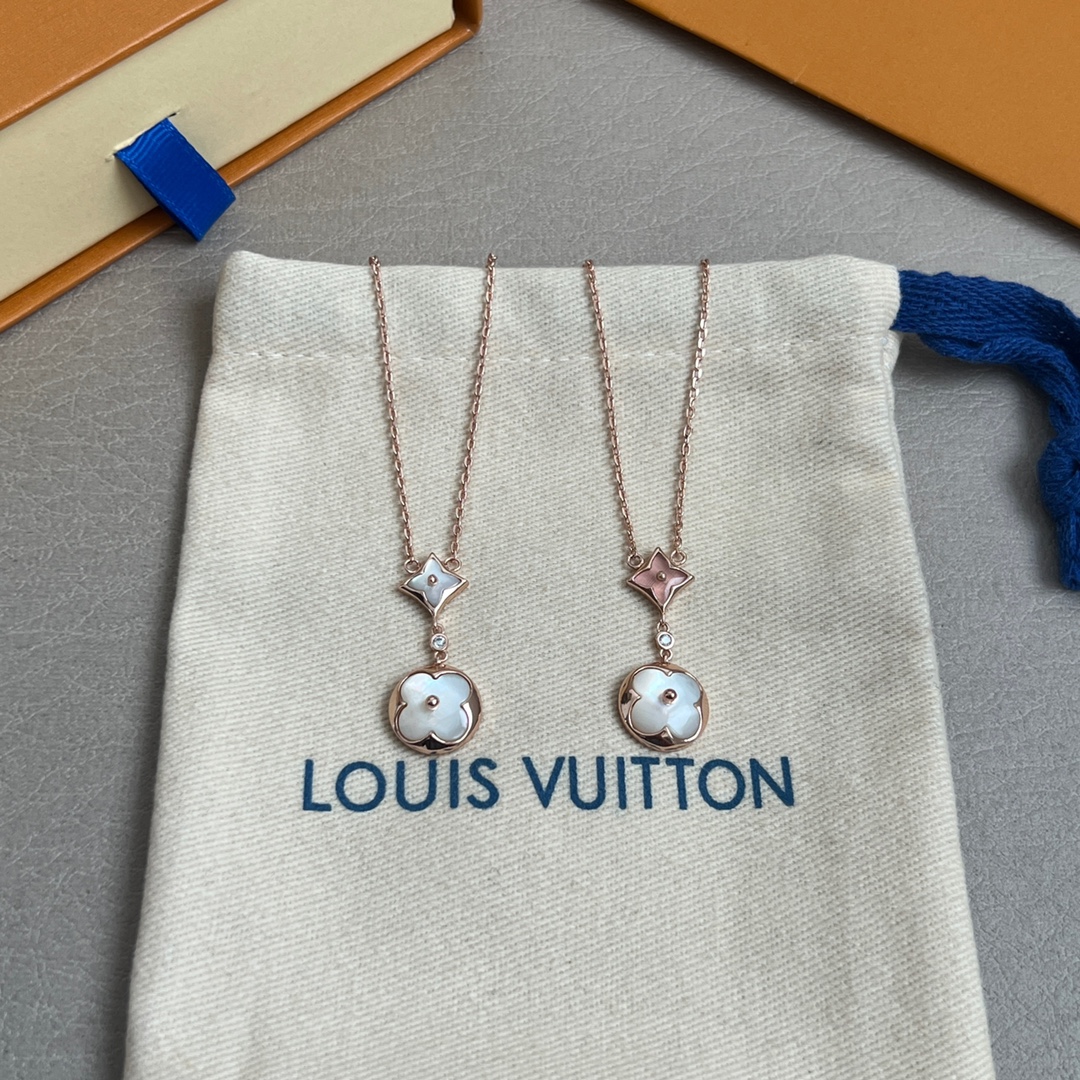 【】原单货 LV 项链🔹🔹Louis Vuitton 路易威登 🔹专柜一致材质 火爆款出货 设计独特 复