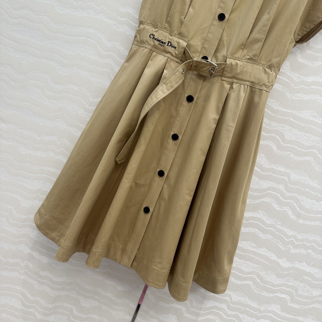 独家首发❤️高端品质missD减龄少女穿搭！气质翻领斜纹棉连衣裙！进口100%纯棉面料质感轻盈细腻，系腰