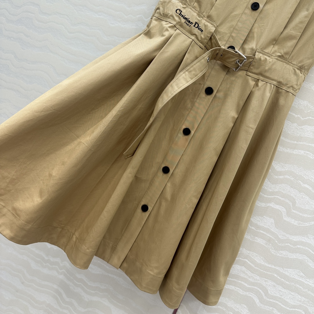 独家首发❤️高端品质missD减龄少女穿搭！气质翻领斜纹棉连衣裙！进口100%纯棉面料质感轻盈细腻，系腰