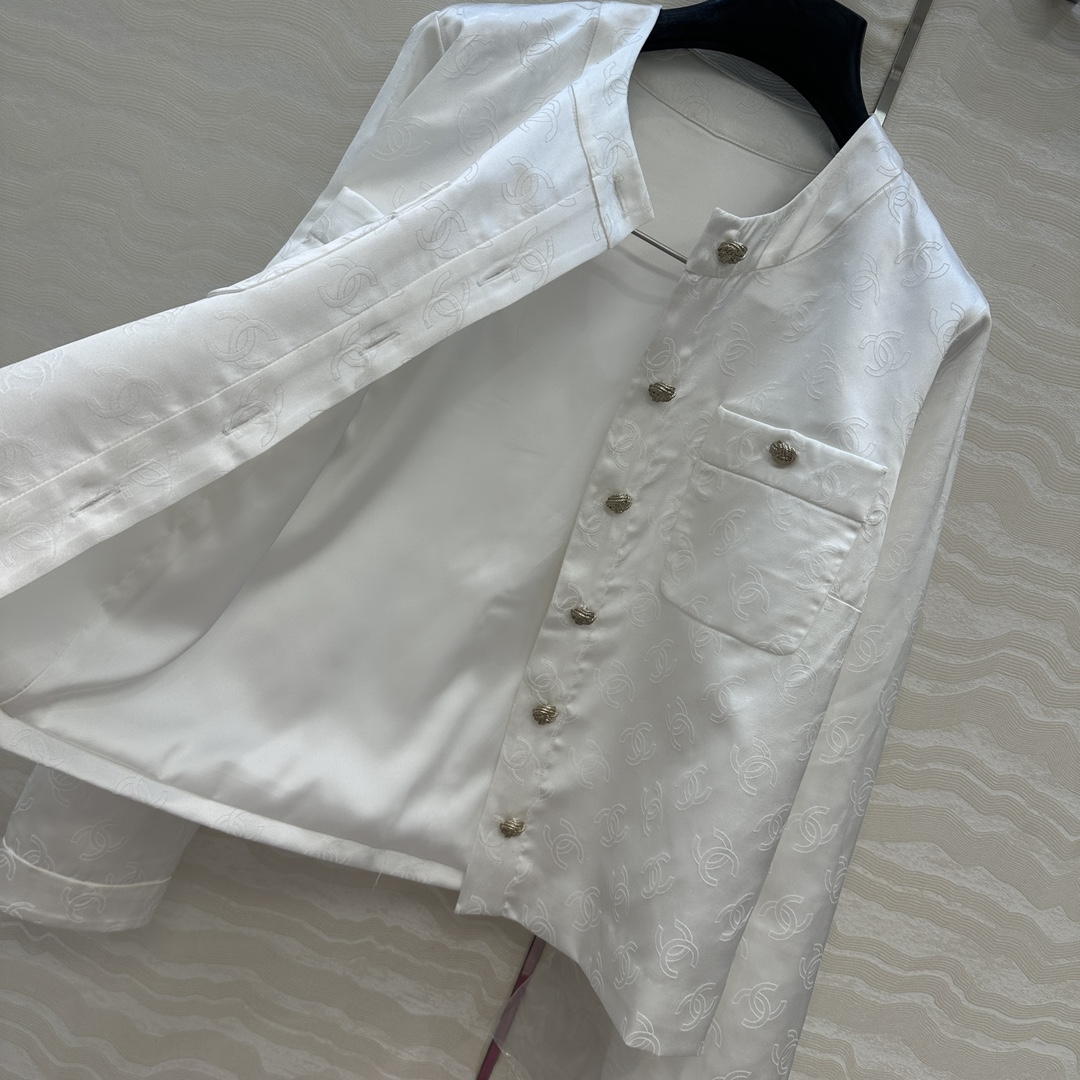 独家首发❤️原单品质❤️Coco25a新品名媛风气质小外套！本季最佳必入绝绝子！定制双C提花丝棉缎面料，