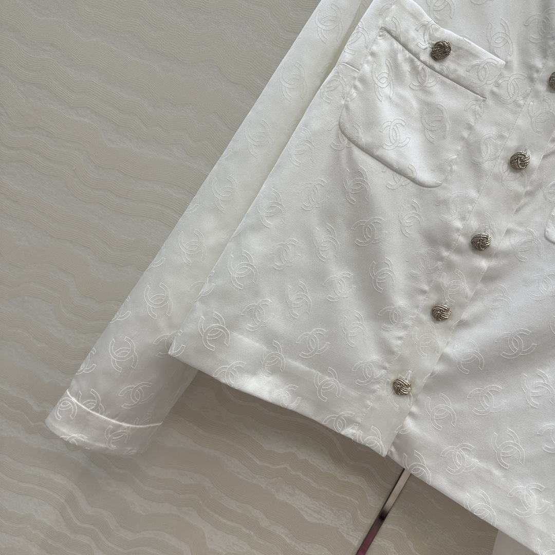 独家首发❤️原单品质❤️Coco25a新品名媛风气质小外套！本季最佳必入绝绝子！定制双C提花丝棉缎面料，