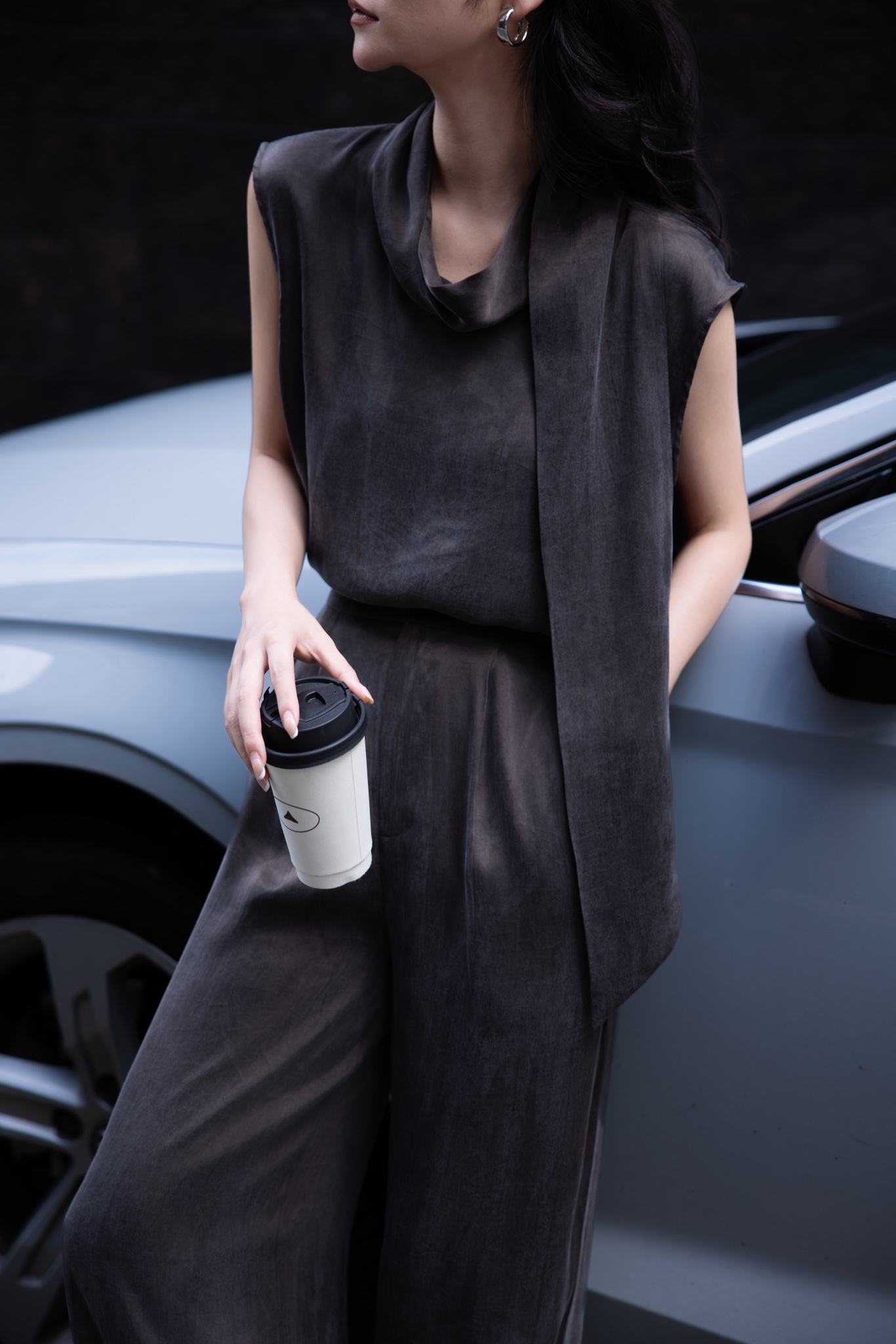 “YSL Zero Imported Copper Ammonium Women’s Suit – High-End Quality, Oceanic Fashion, Carbon Gray, Graphic Color | SMLXL” - 图片 7