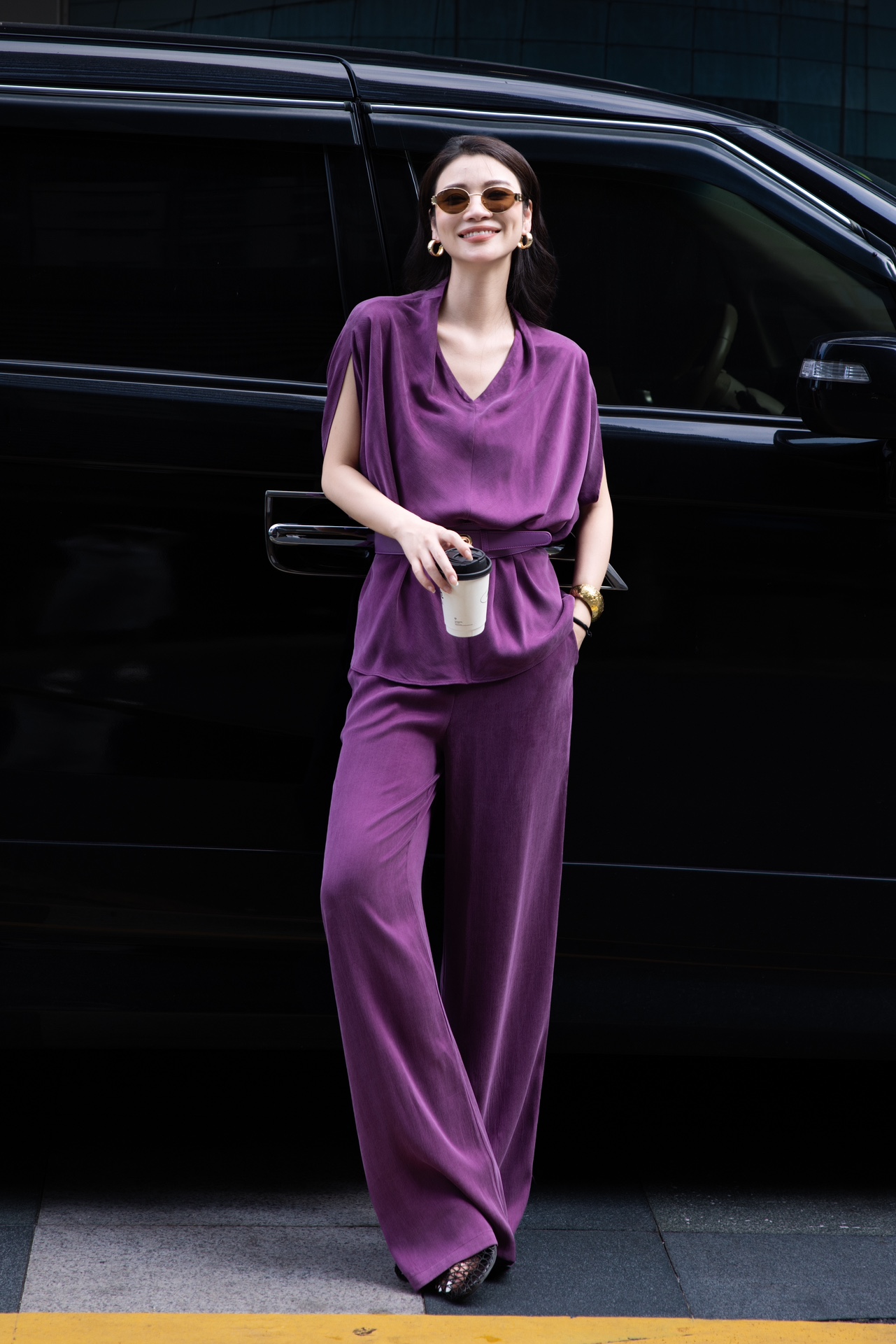 “YSL Zero Bronze Mask Suite: High-Quality Women’s Clothes with Lazy Atmosphere and Super-Fired Colors” - 图片 2