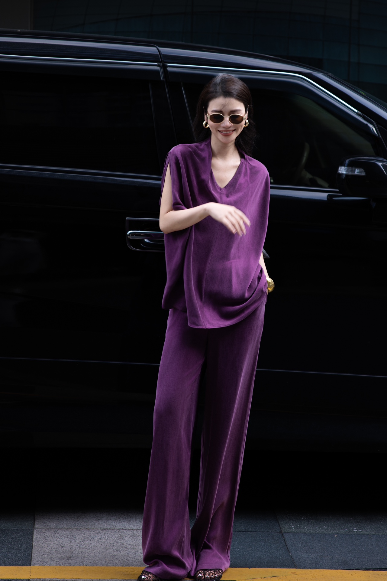 “YSL Zero Bronze Mask Suite: High-Quality Women’s Clothes with Lazy Atmosphere and Super-Fired Colors” - 图片 7